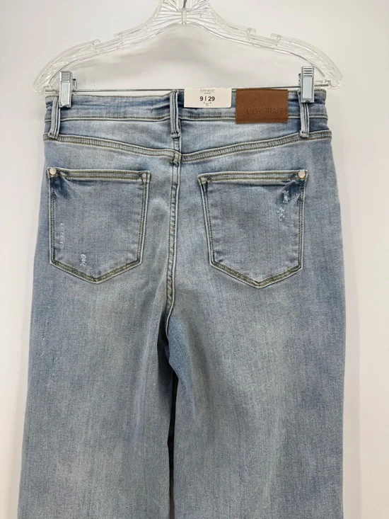 Judy Blue Light Wash Straight Fit Leg High Rise Distressed Denim Classic Fit - Picture 6 of 16